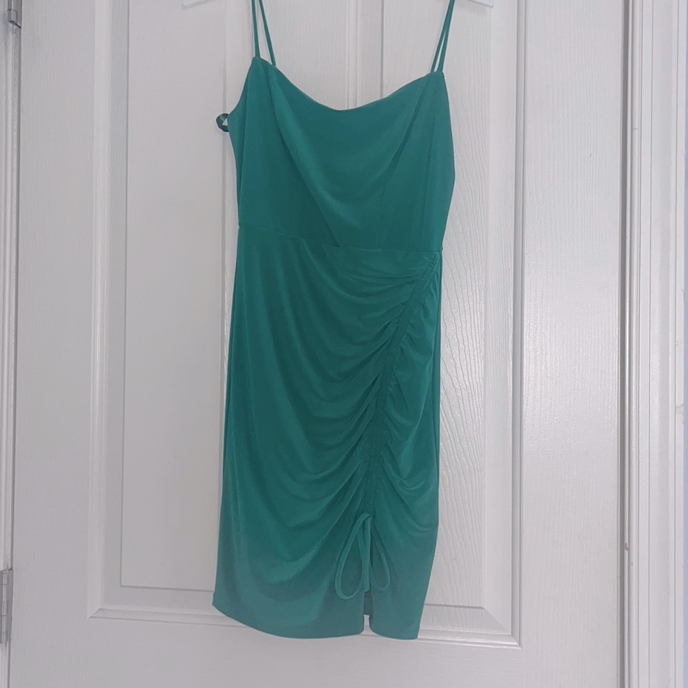 green body con dress